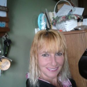 Meet your Posher, Deanna